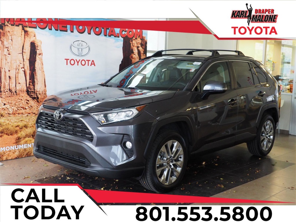 2021 Toyota RAV4 XLE Premium 1