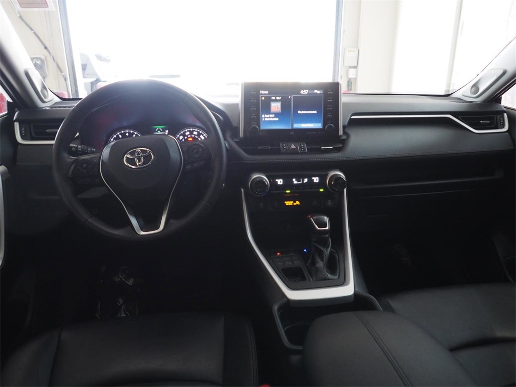 2021 Toyota RAV4 XLE Premium 11