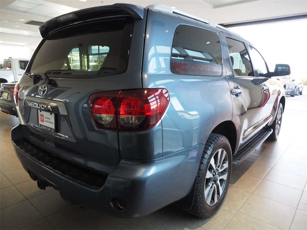 2022 Toyota Sequoia Limited 9