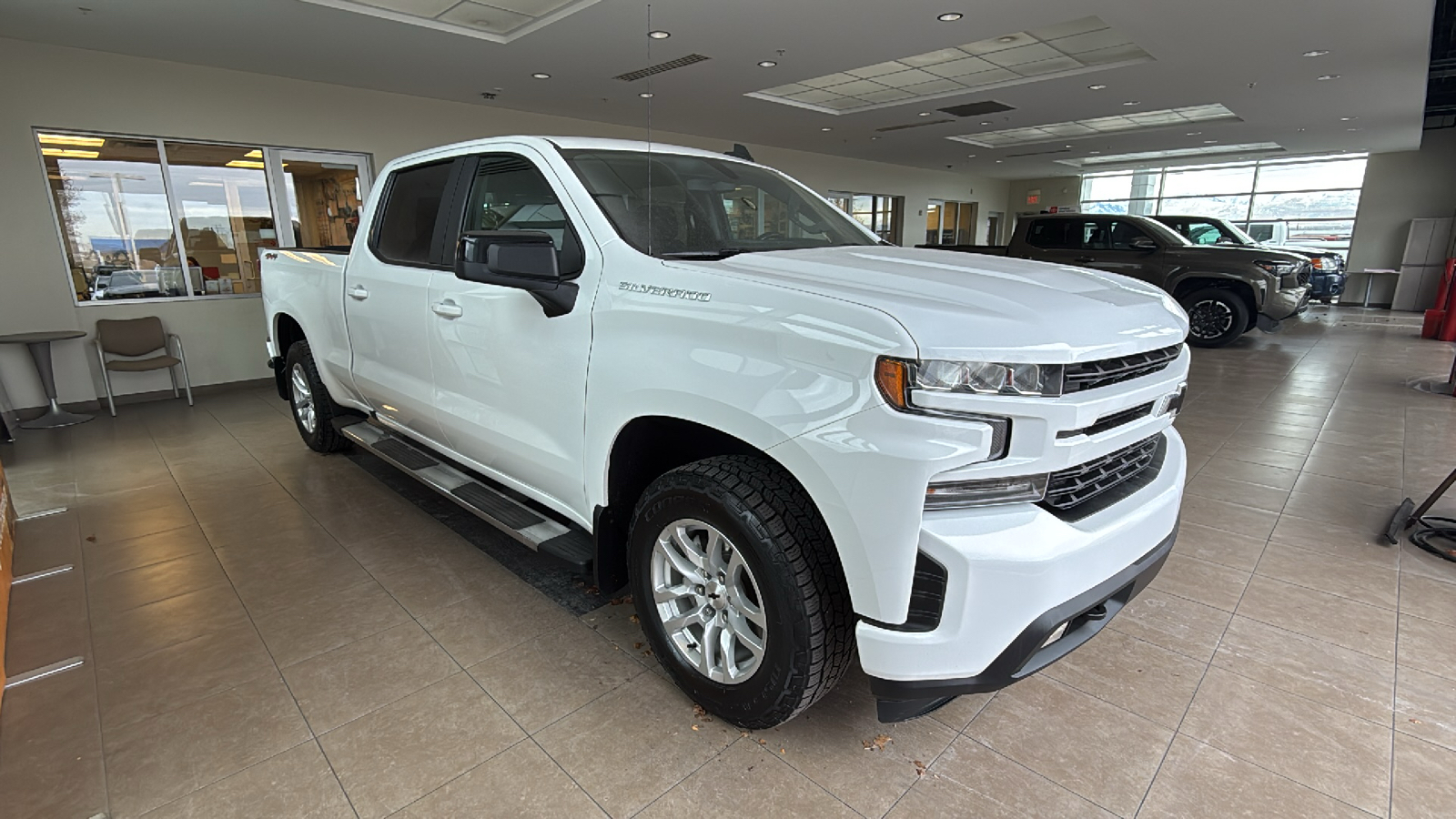 2020 Chevrolet Silverado 1500 RST 6