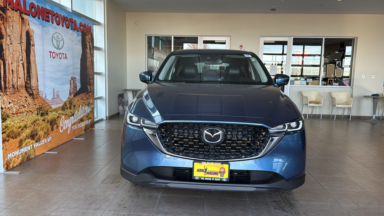 2023 Mazda CX-5 2.5 S Preferred Package 1