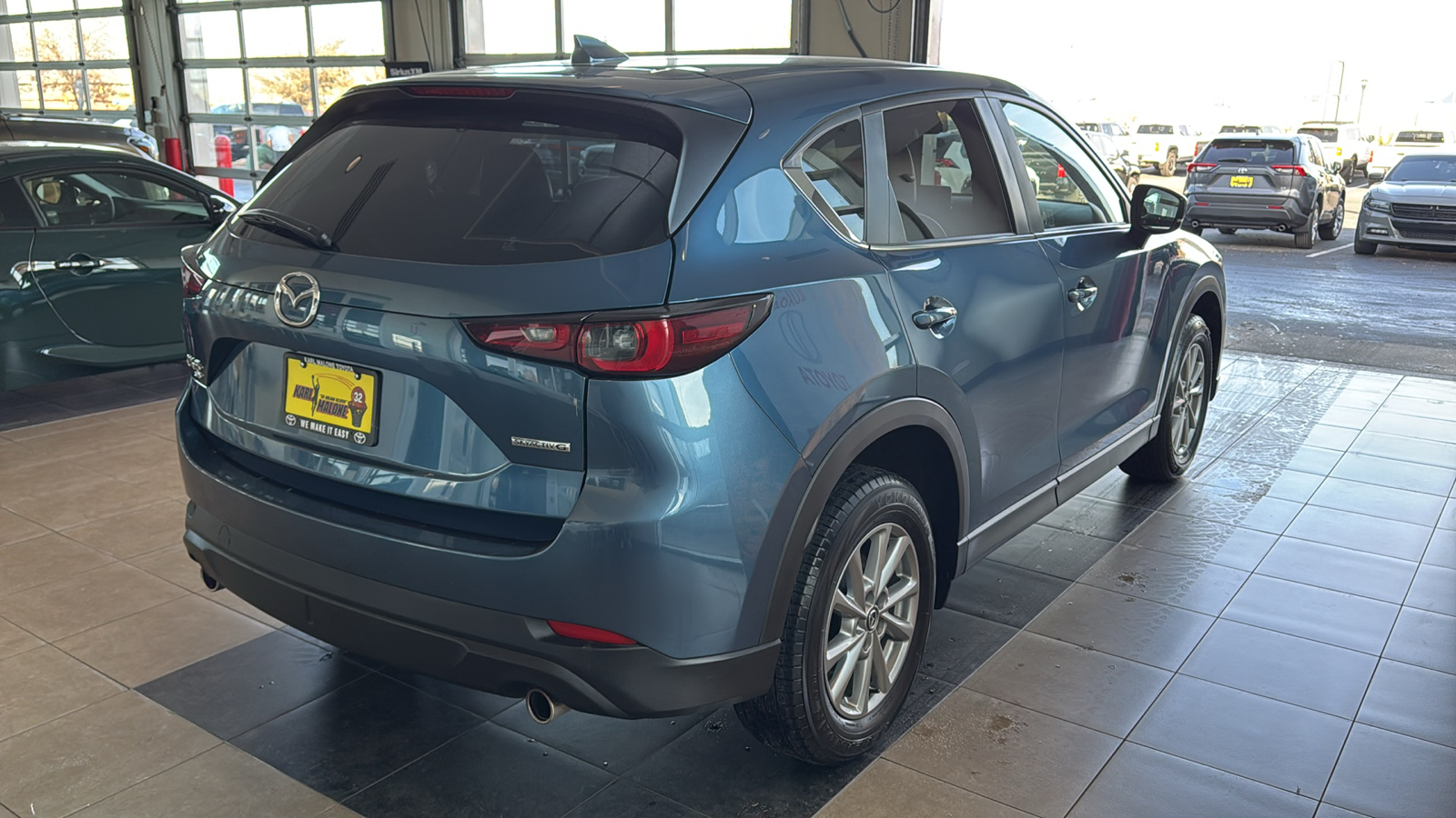 2023 Mazda CX-5 2.5 S Preferred Package 4