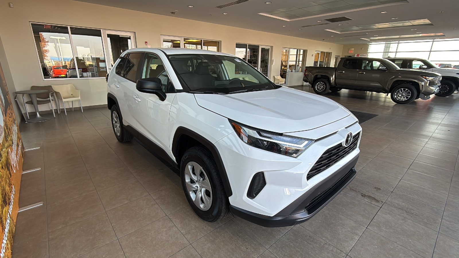 2024 Toyota RAV4 LE 7