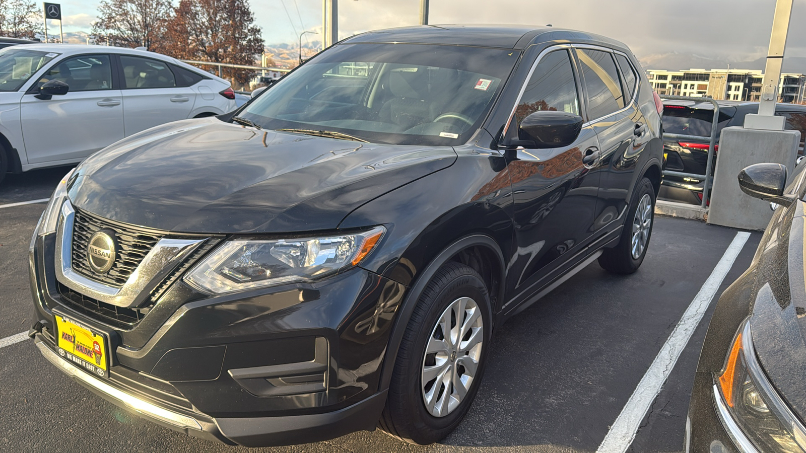 2018 Nissan Rogue S 2