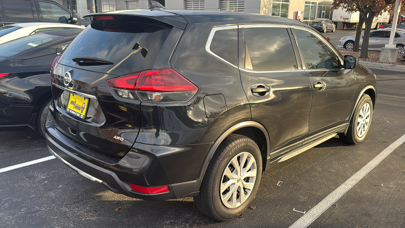 2018 Nissan Rogue S 4