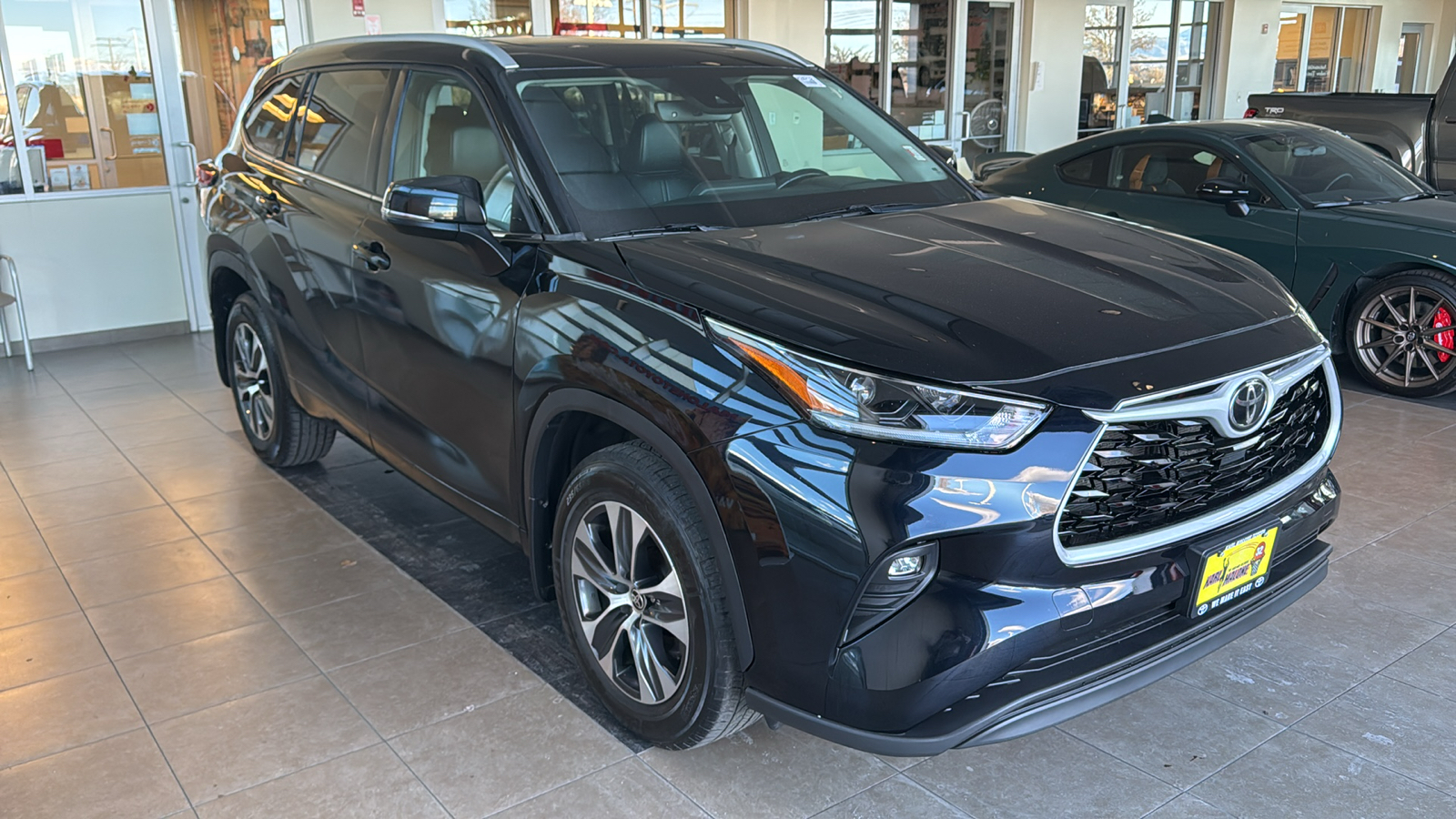 2022 Toyota Highlander XLE 5