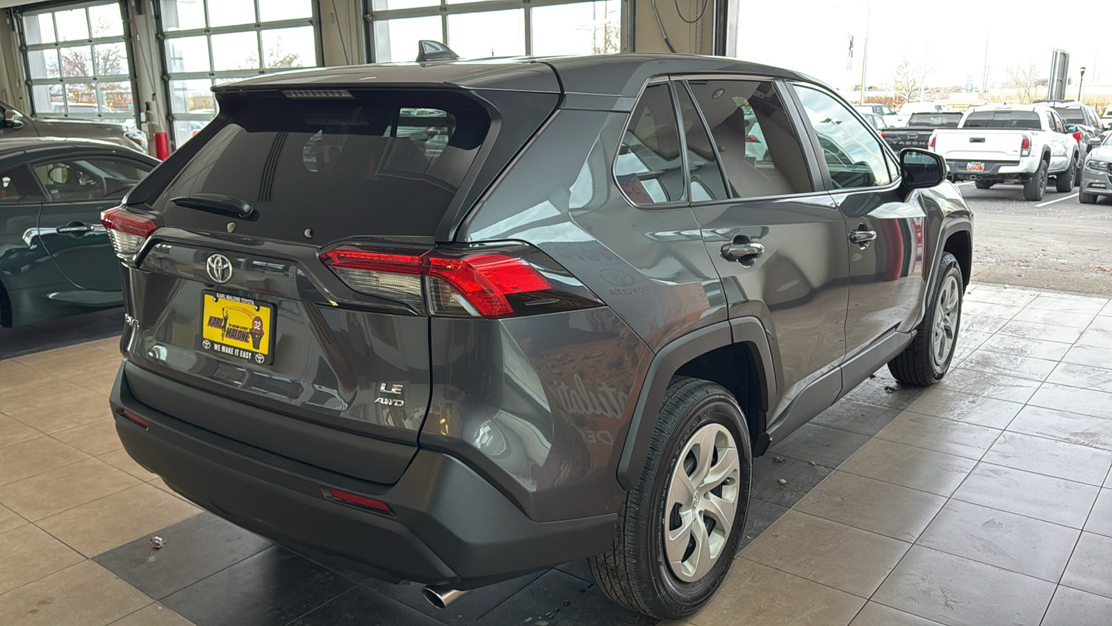 2024 Toyota RAV4 LE 4