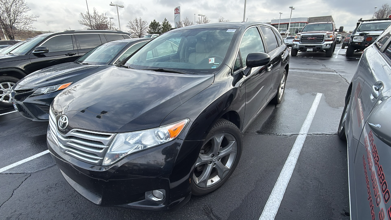 2011 Toyota Venza Base 2