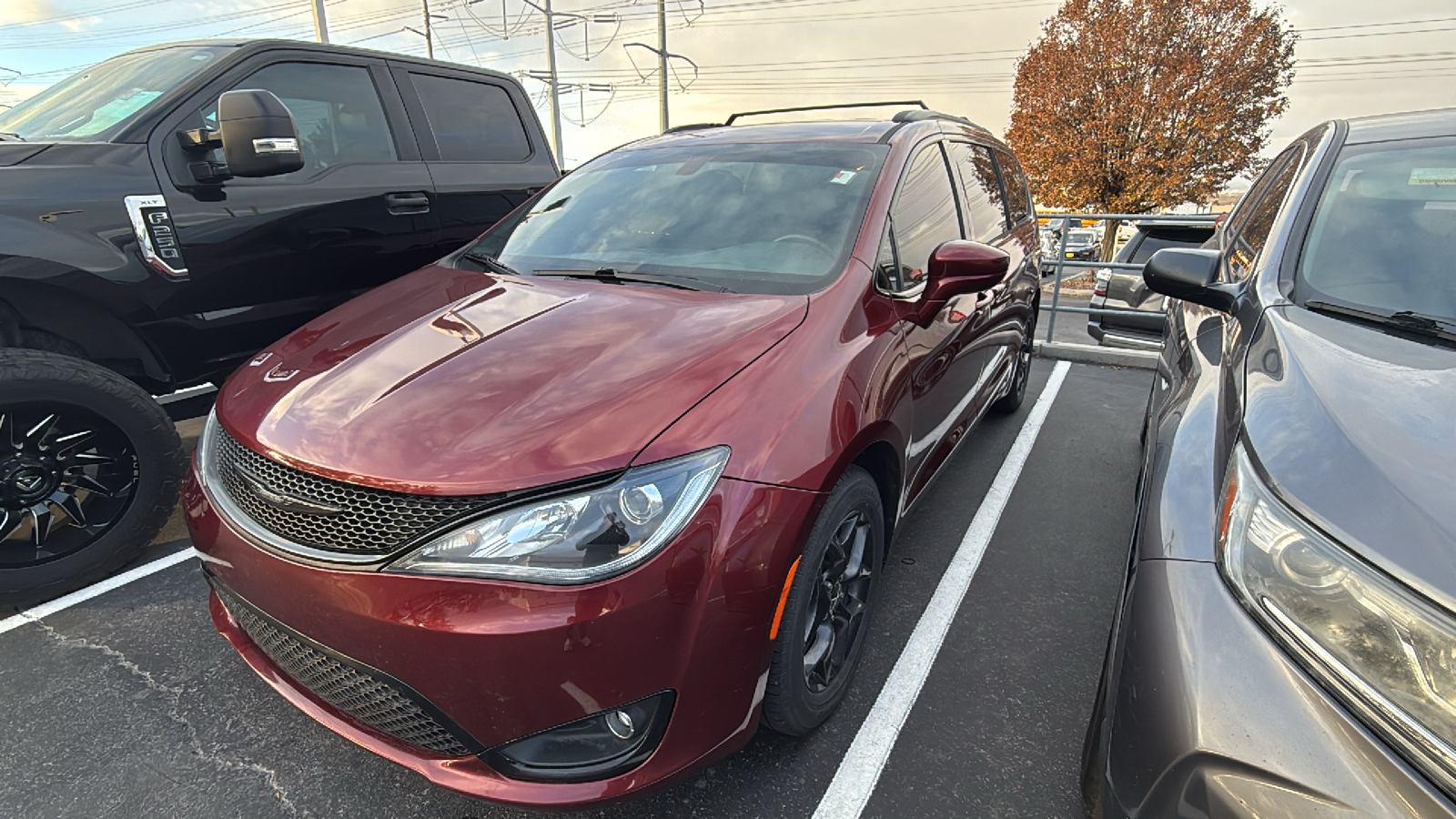 2018 Chrysler Pacifica Touring L 2