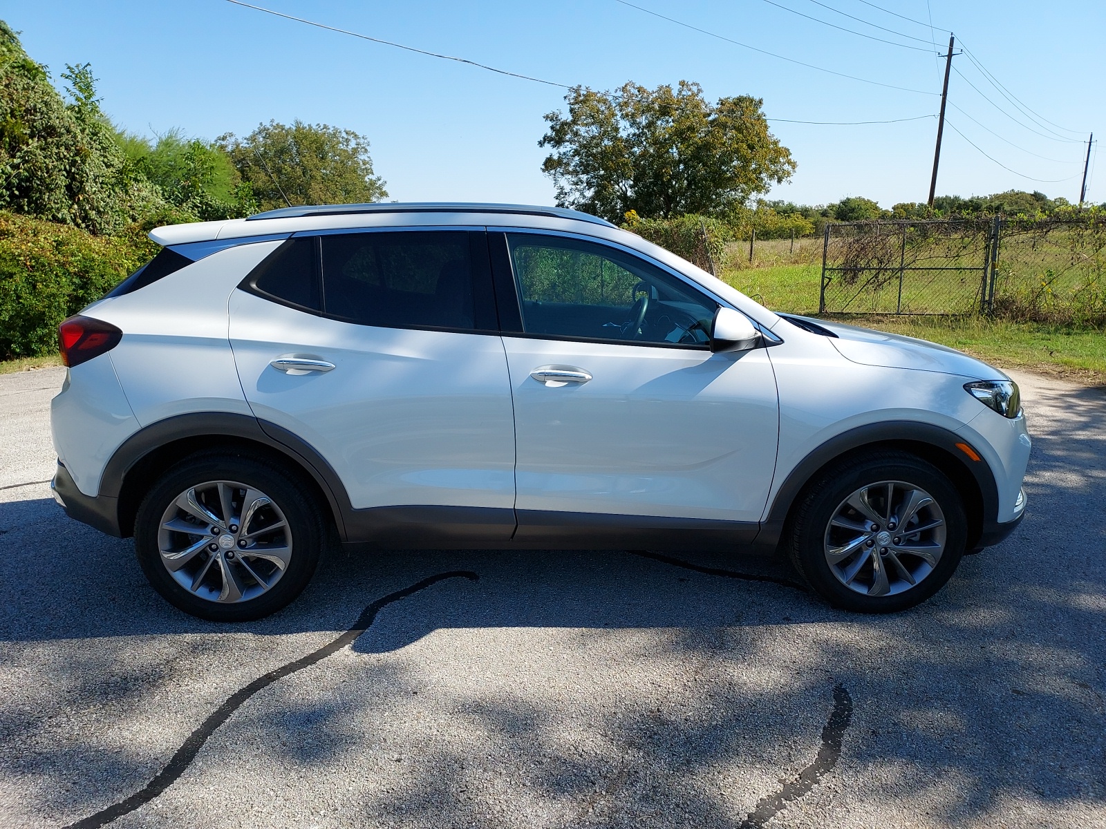 2023 Buick Encore GX Essence 2