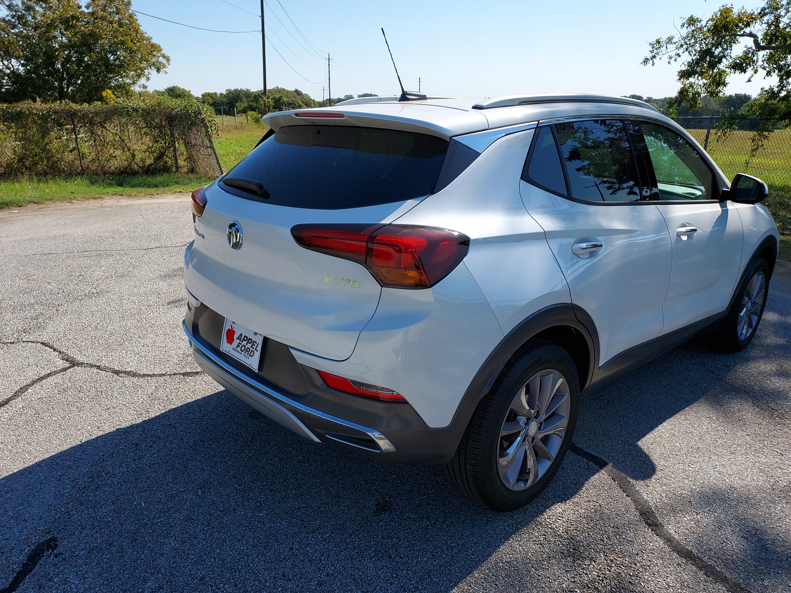 2023 Buick Encore GX Essence 3