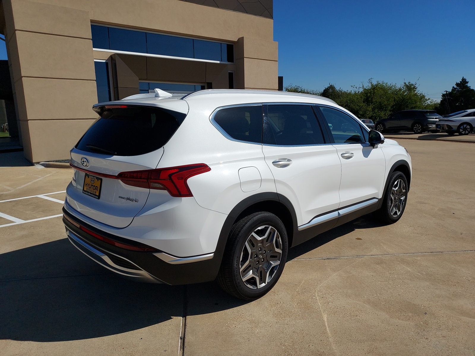 2023 Hyundai Santa Fe Plug-In Hybrid Limited 3