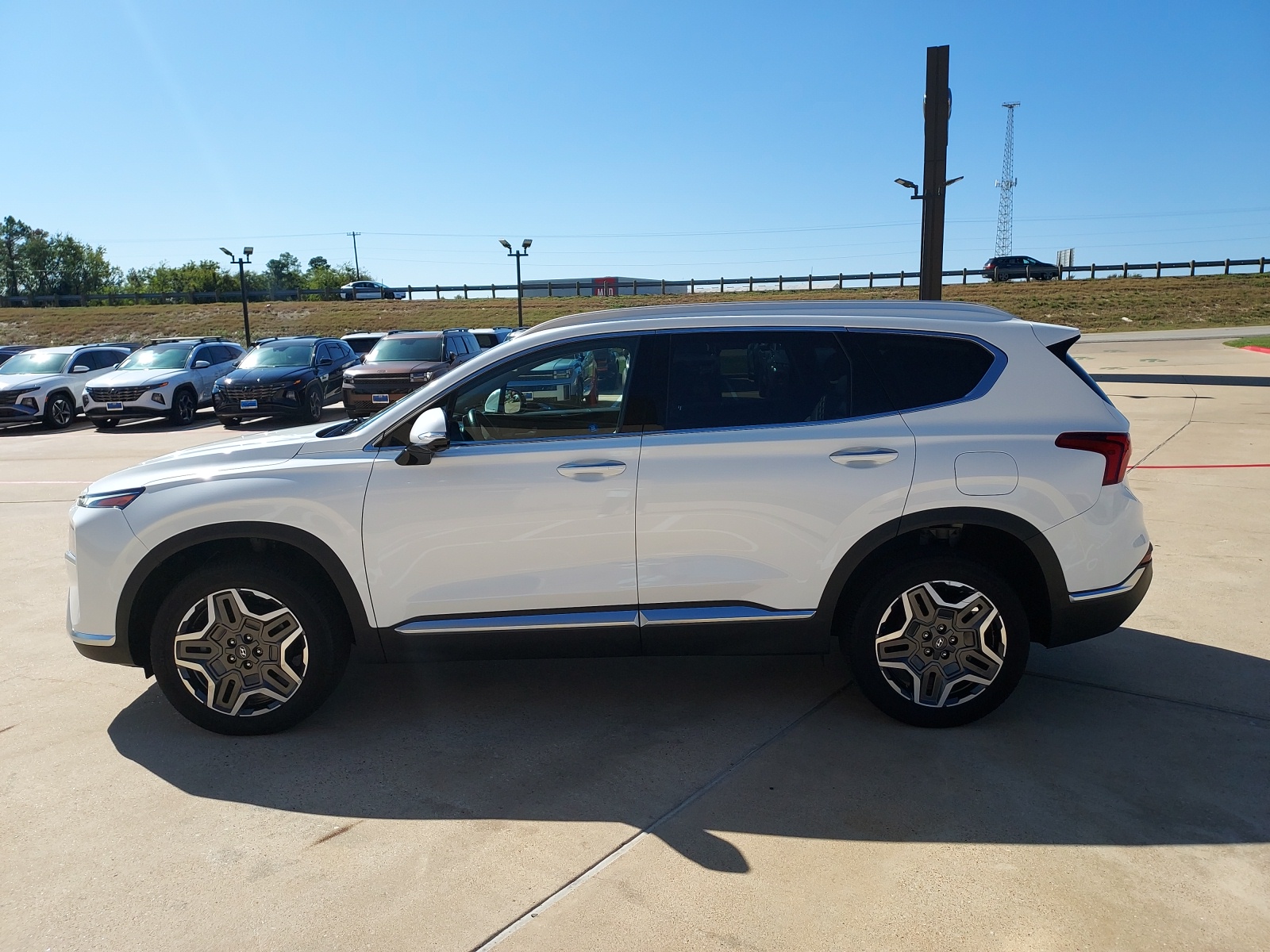 2023 Hyundai Santa Fe Plug-In Hybrid Limited 6