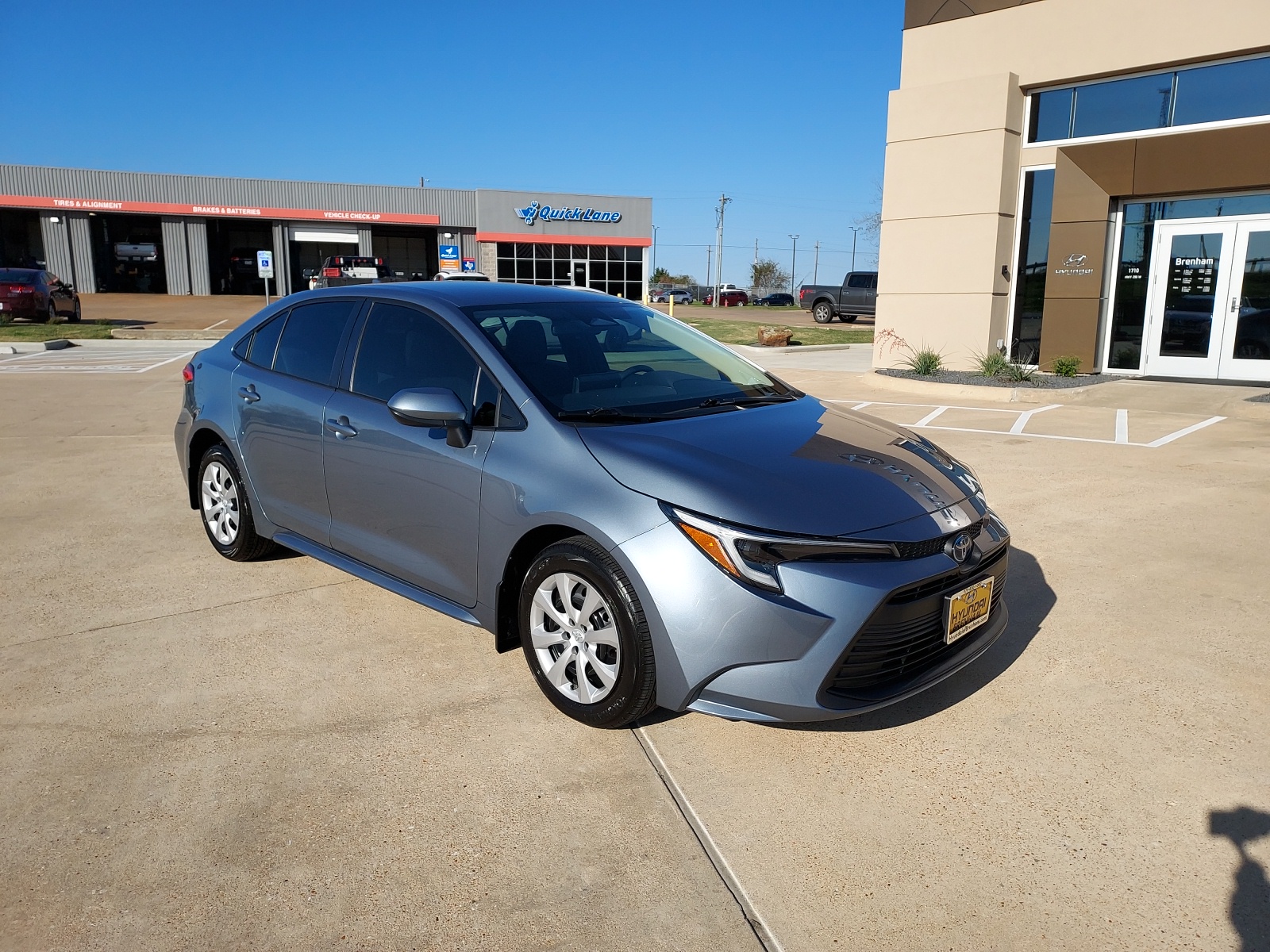 2023 Toyota Corolla Hybrid Hybrid LE 1