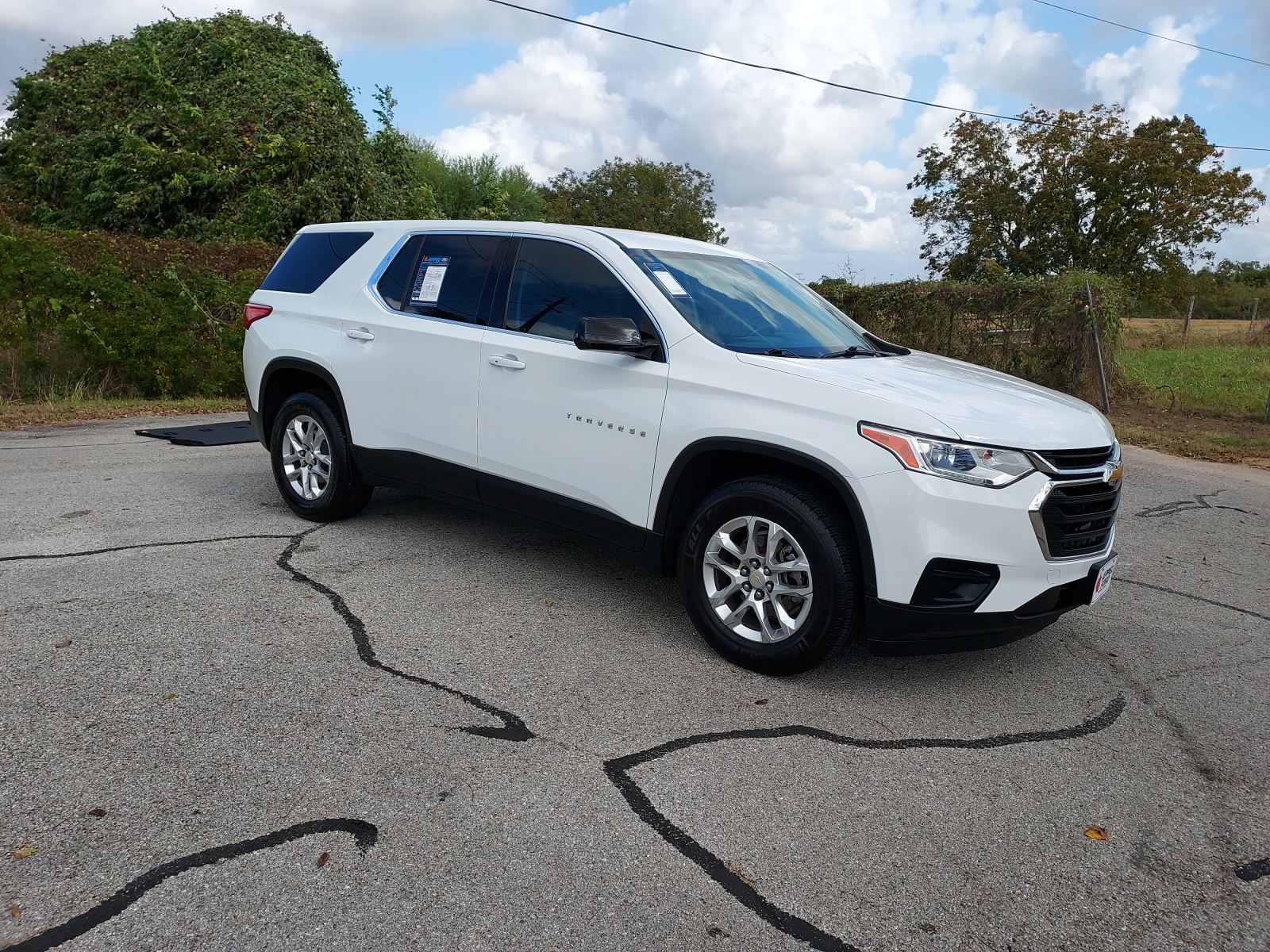 2019 Chevrolet Traverse LS 1