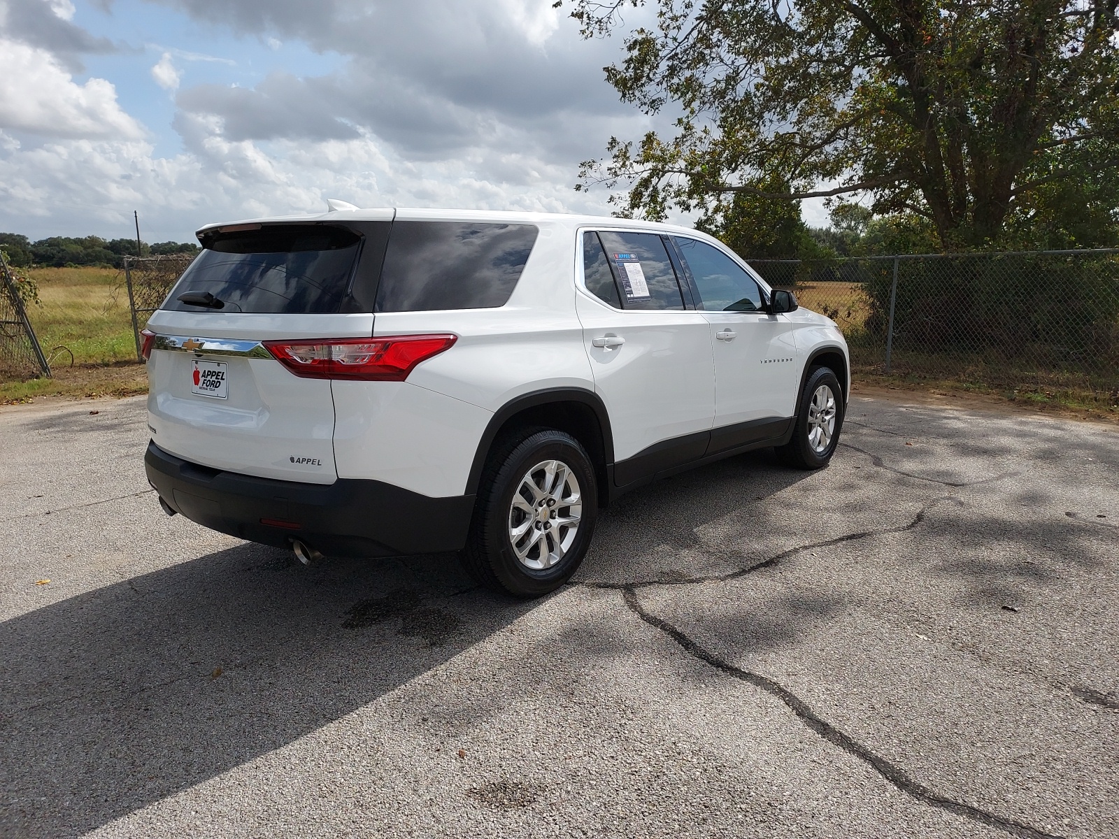 2019 Chevrolet Traverse LS 3