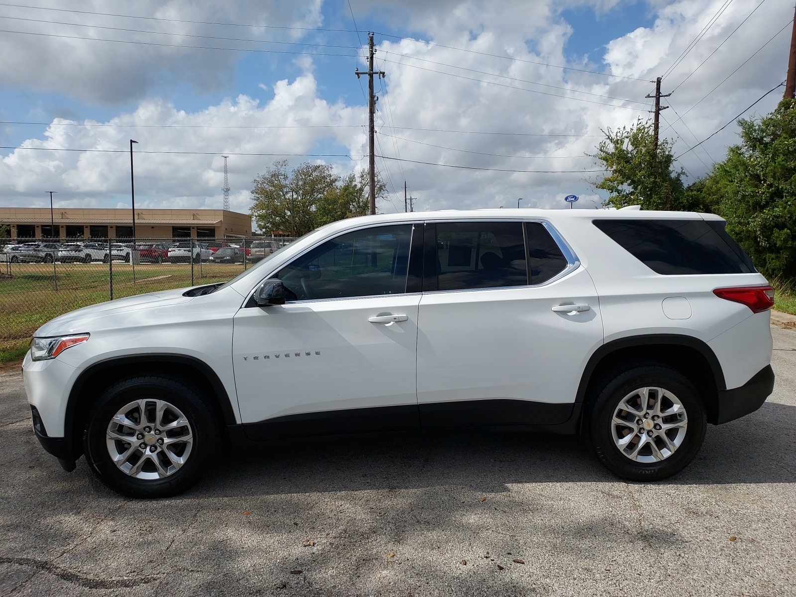 2019 Chevrolet Traverse LS 6