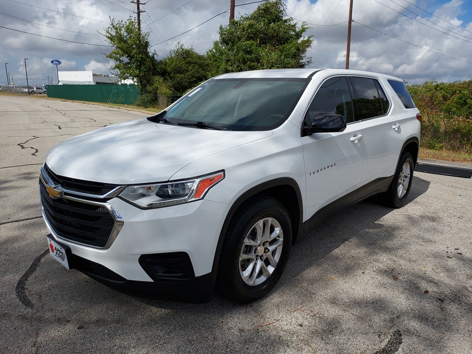 2019 Chevrolet Traverse LS 7