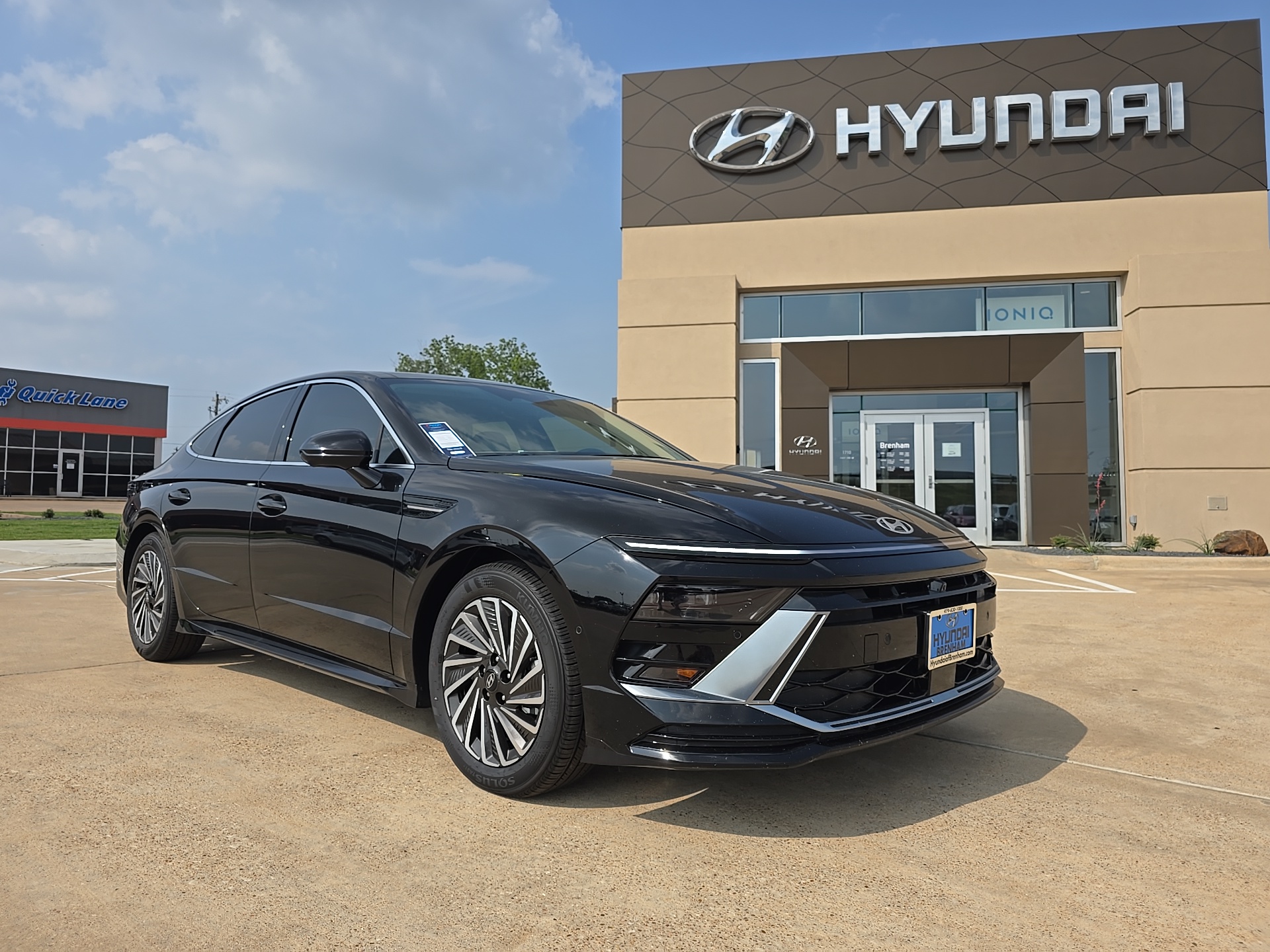 2024 Hyundai Sonata Hybrid Limited 1