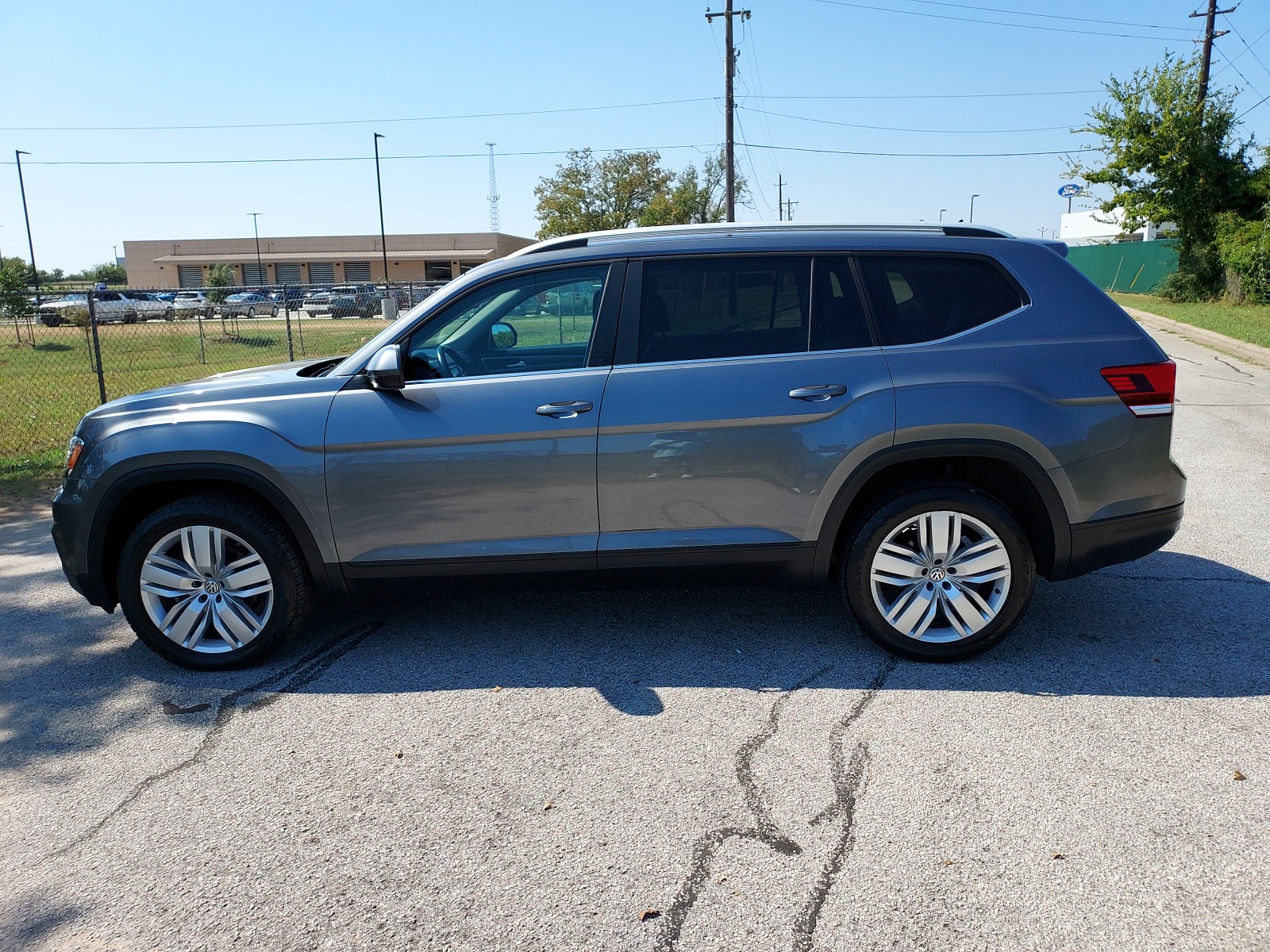 2019 Volkswagen Atlas 3.6L V6 SE w/Technology 6