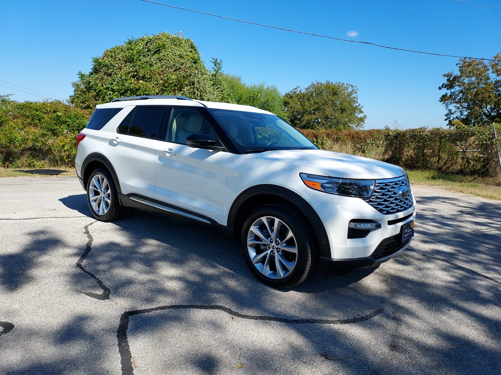 2021 Ford Explorer Platinum 1