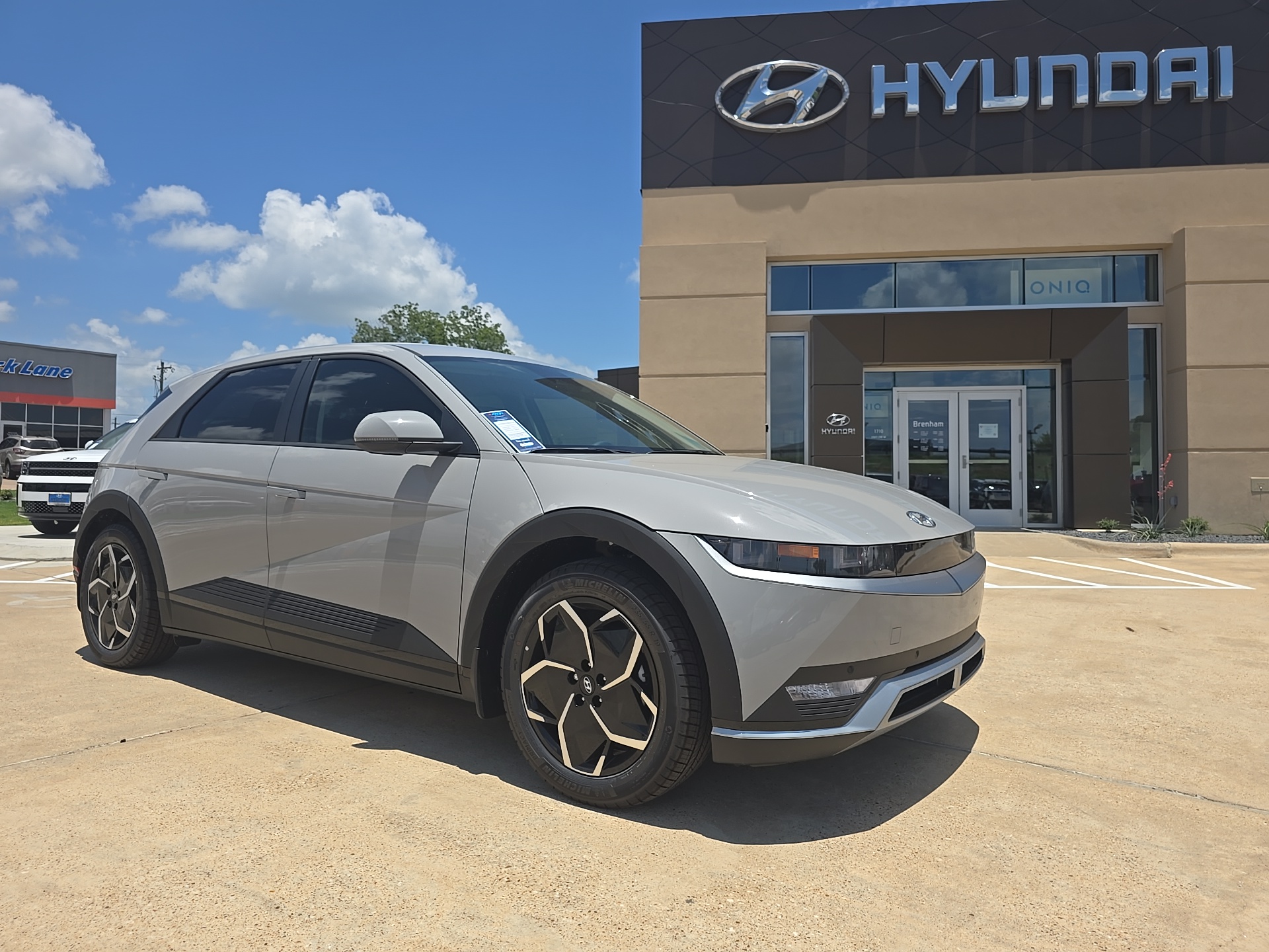 2024 Hyundai IONIQ 5 SEL 1