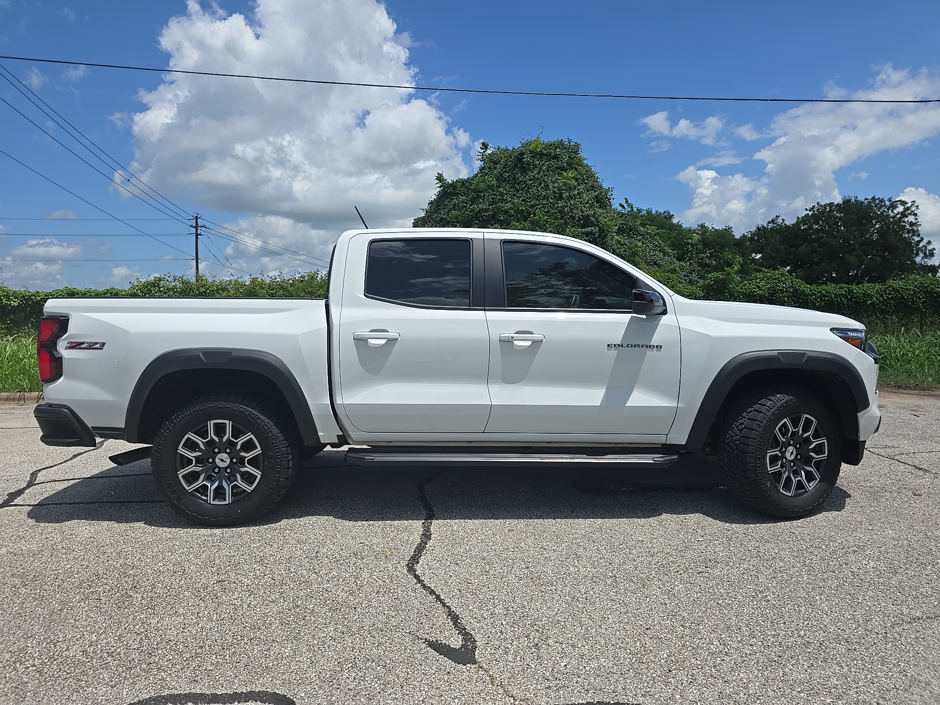 2023 Chevrolet Colorado 4WD Z71 8