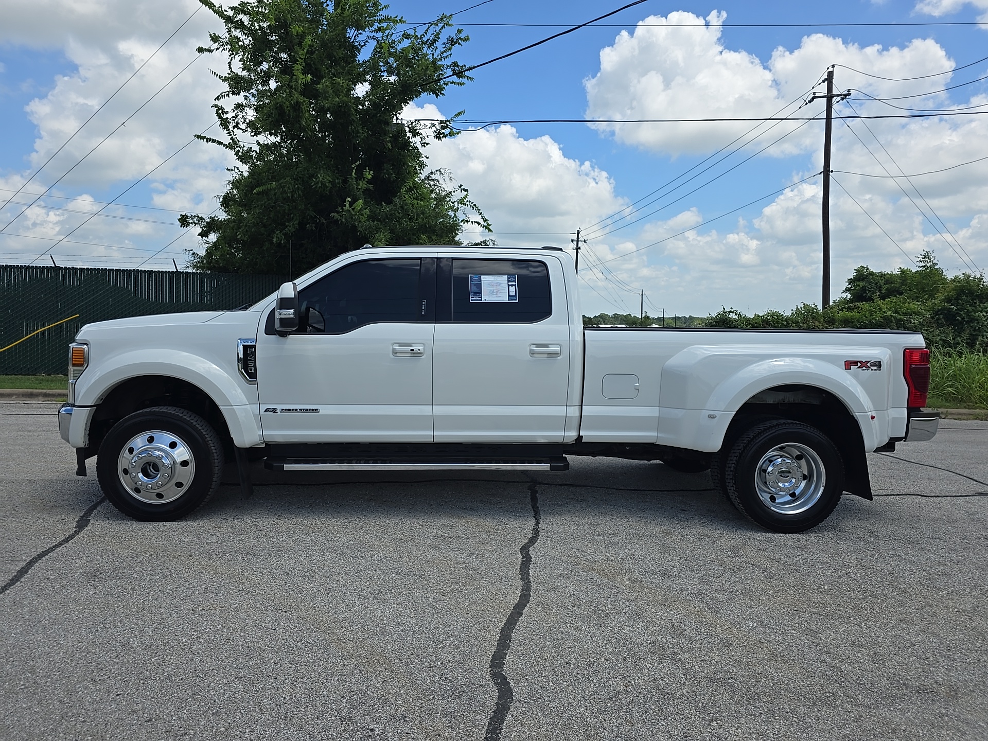 2022 Ford F-450 LARIAT 4