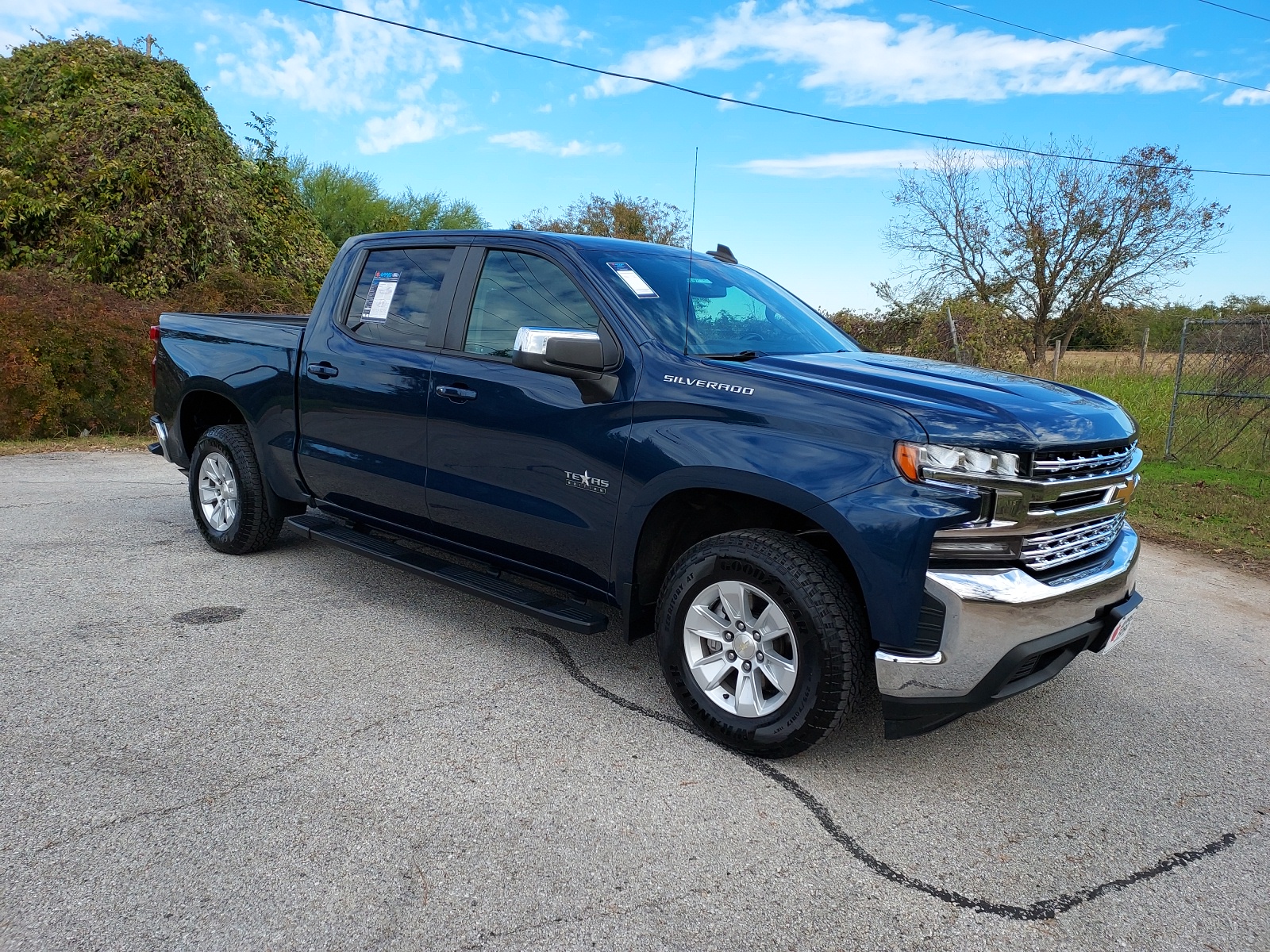 2021 Chevrolet Silverado LT 1