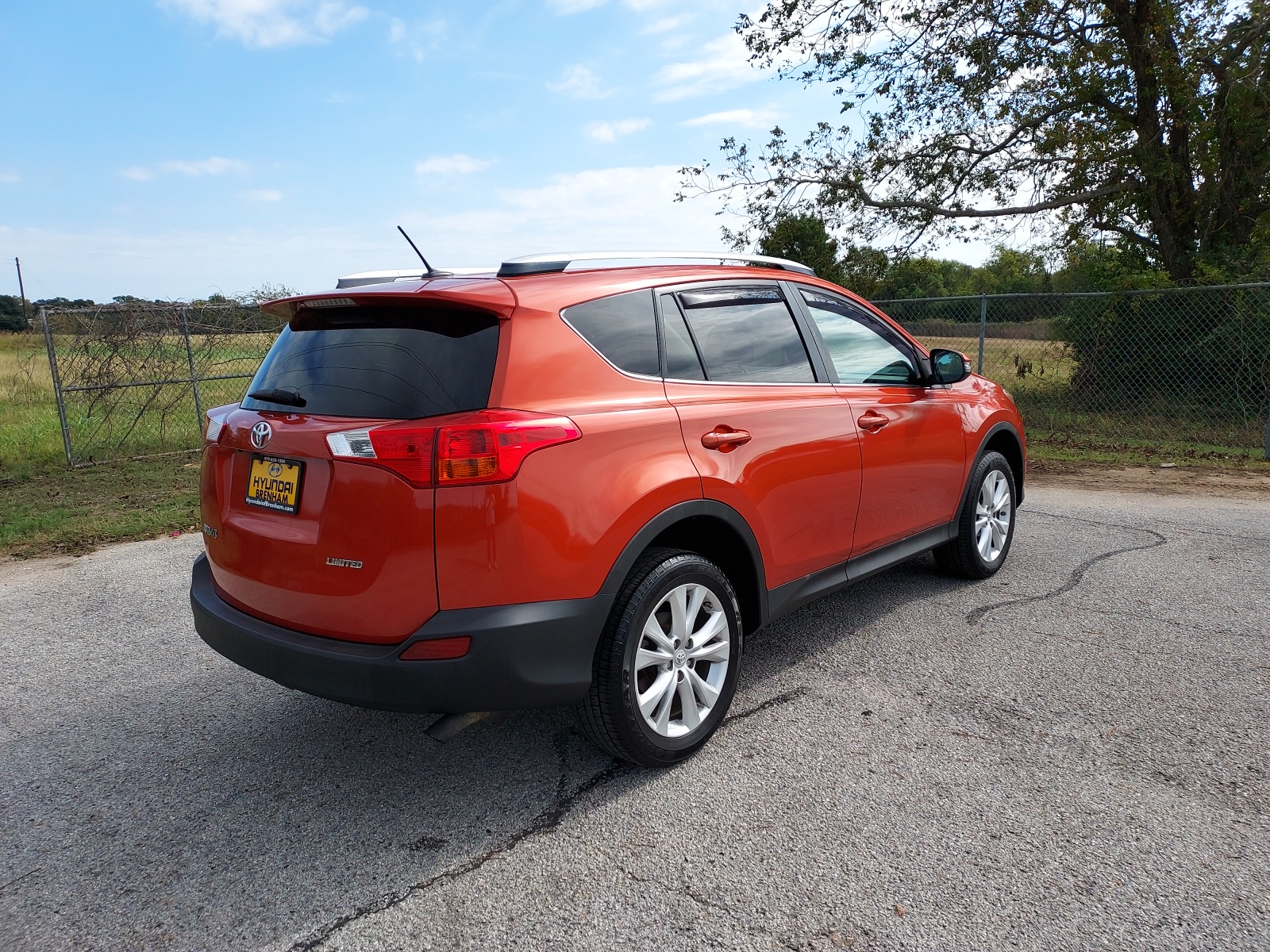 2015 Toyota RAV4 Limited 3