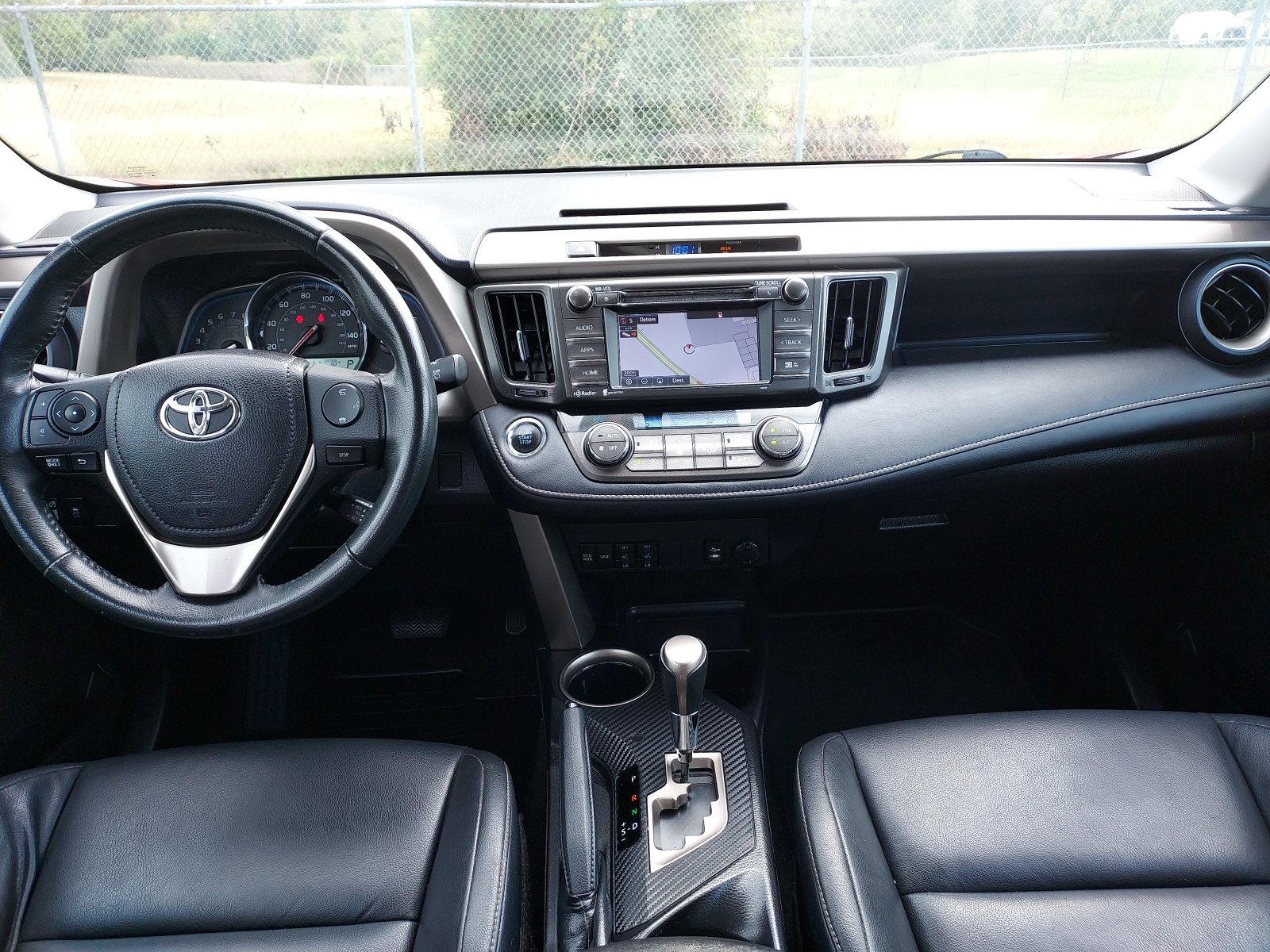 2015 Toyota RAV4 Limited 19