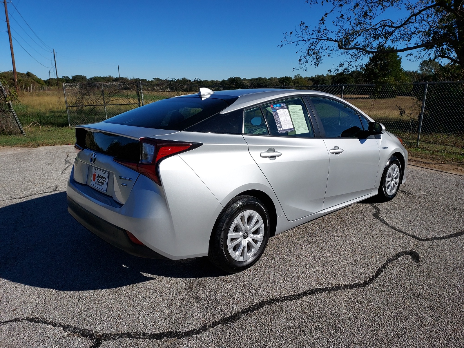 2022 Toyota Prius L Eco 3