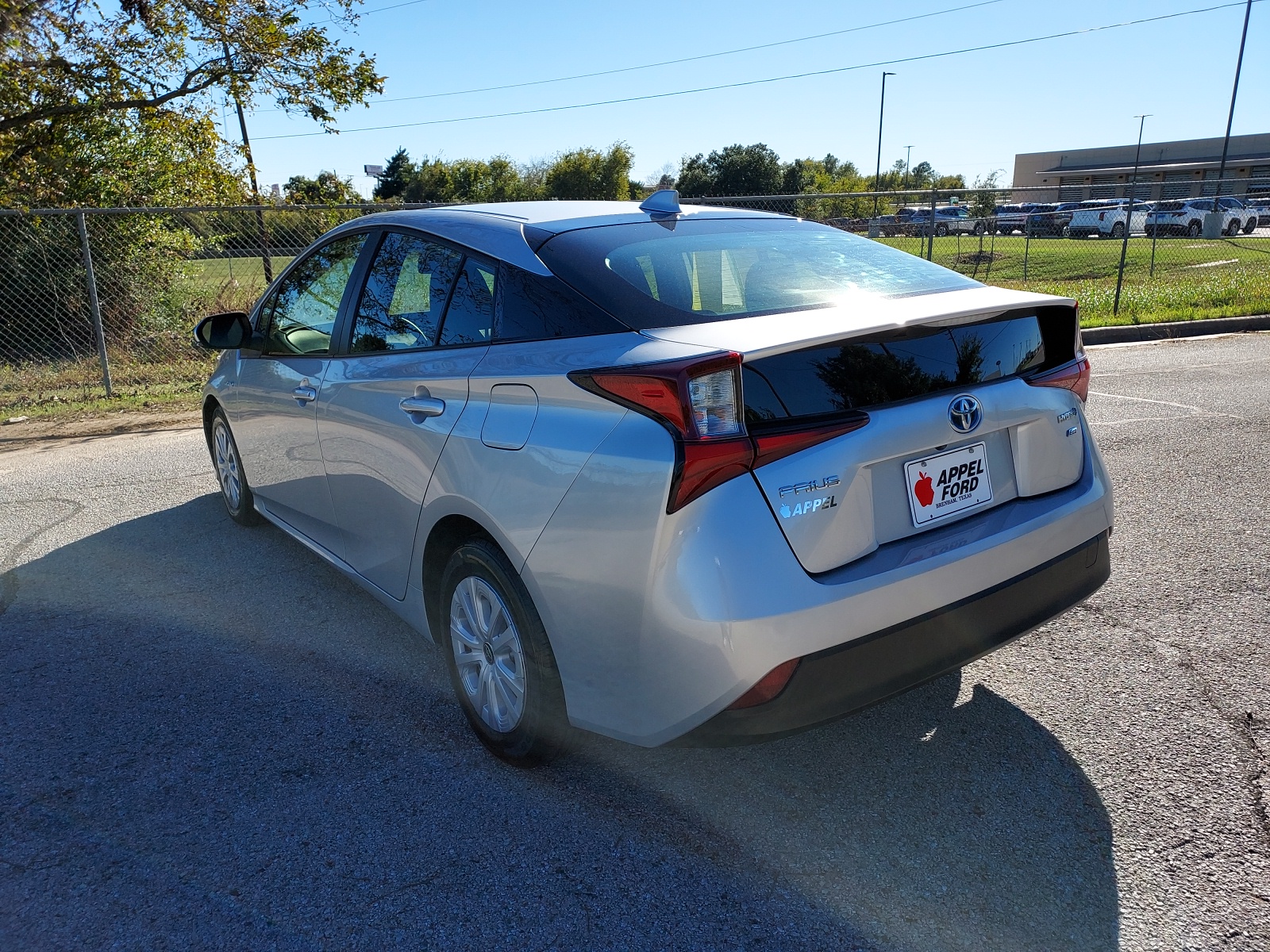 2022 Toyota Prius L Eco 5