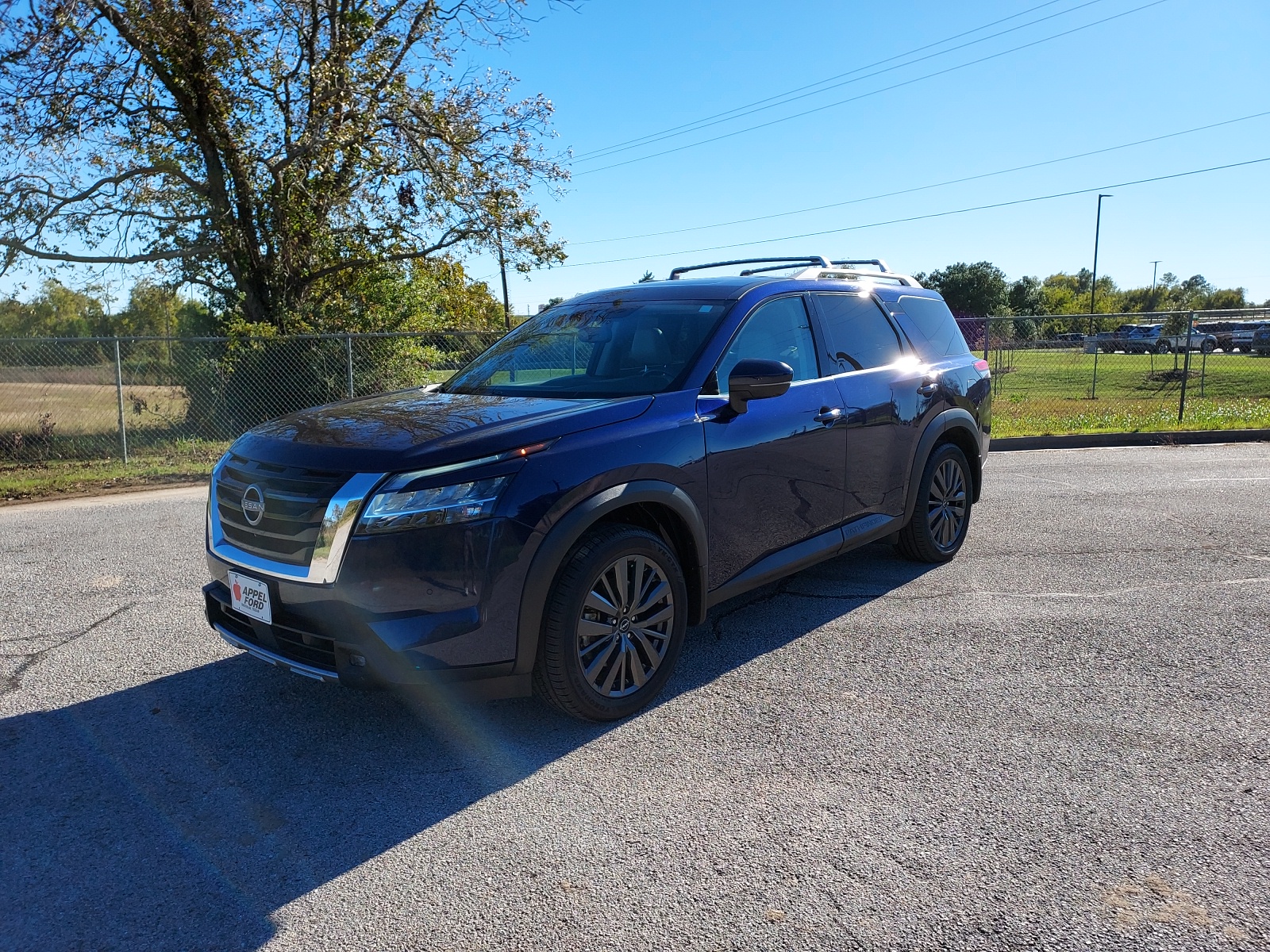 2022 Nissan Pathfinder SL 7