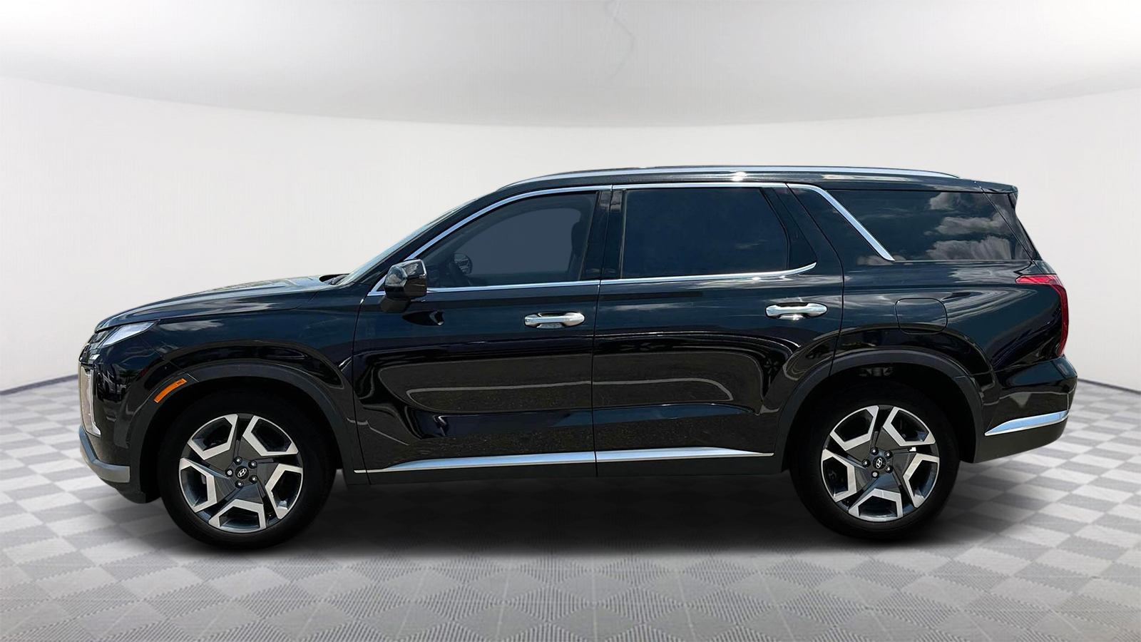 2025 Hyundai Palisade Limited 8