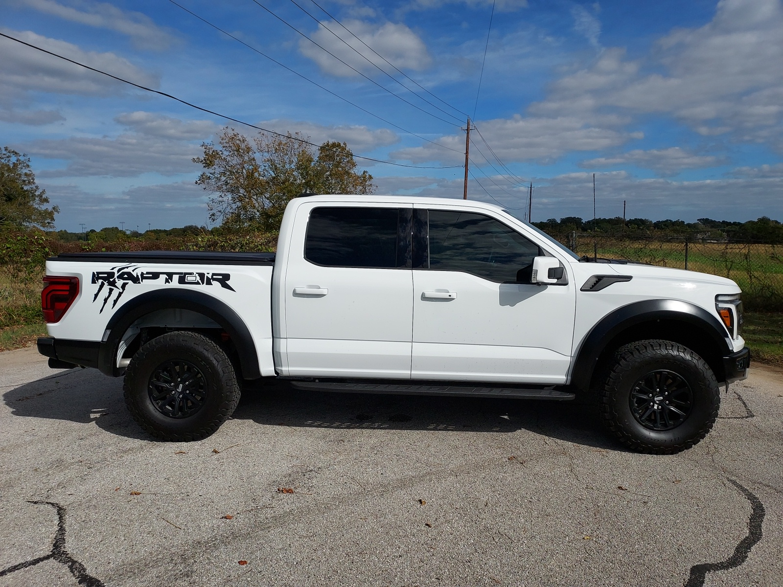 2024 Ford F-150 Raptor 2