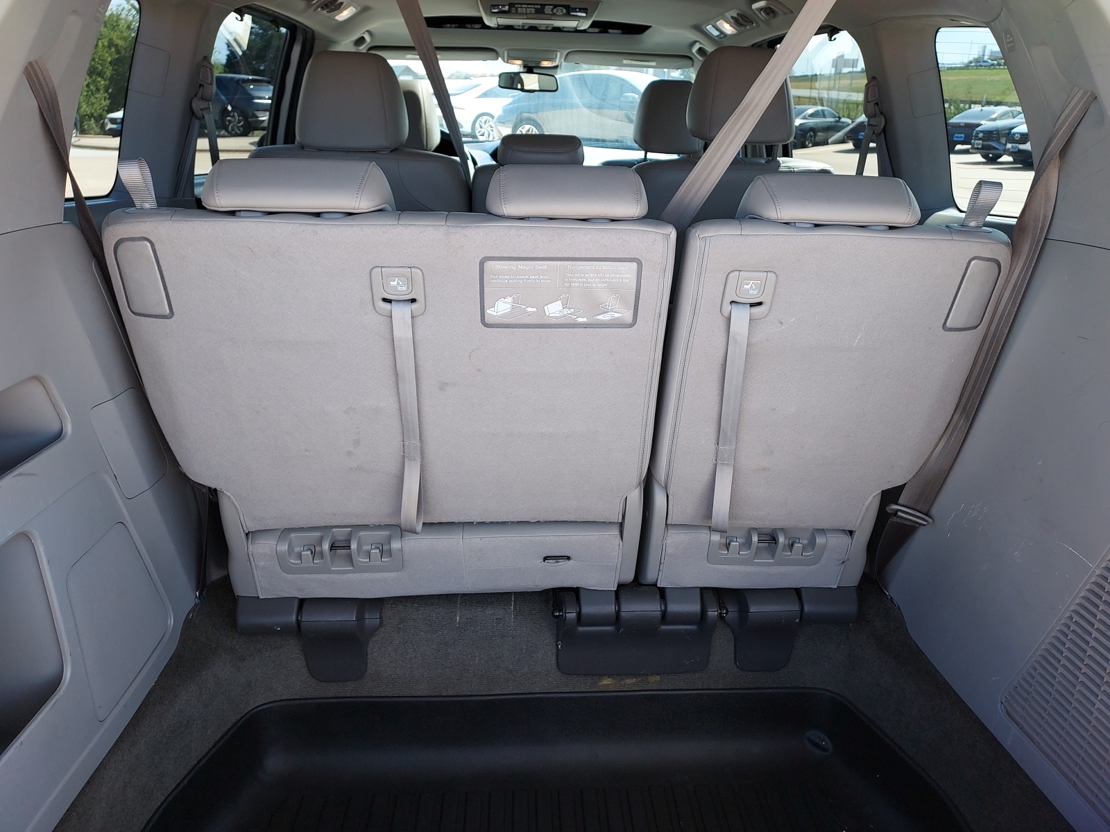 2015 Honda Odyssey EX-L 19