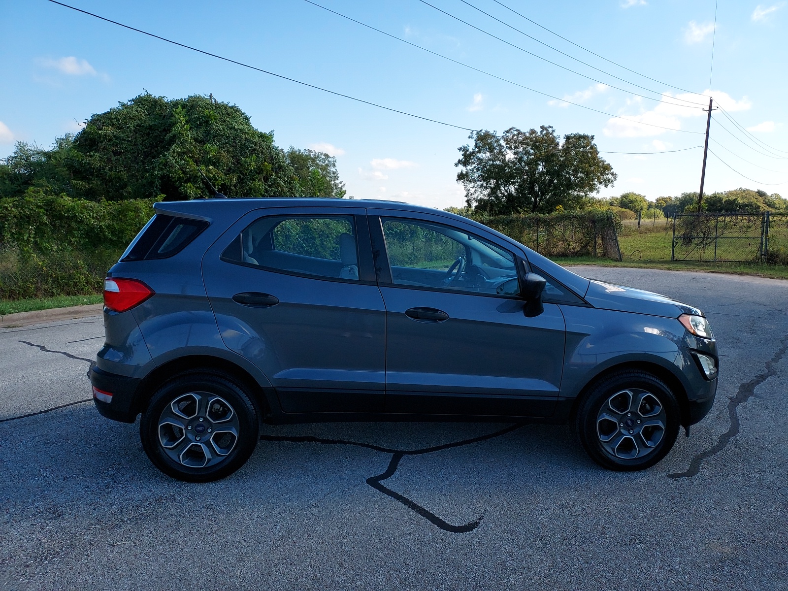 2018 Ford Ecosport S 2