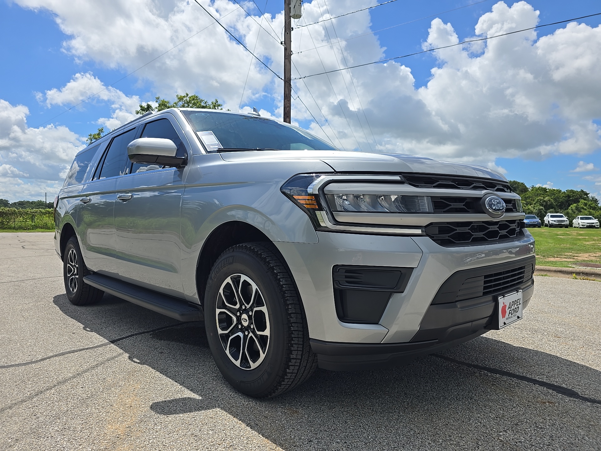 2024 Ford Expedition MAX XLT 1