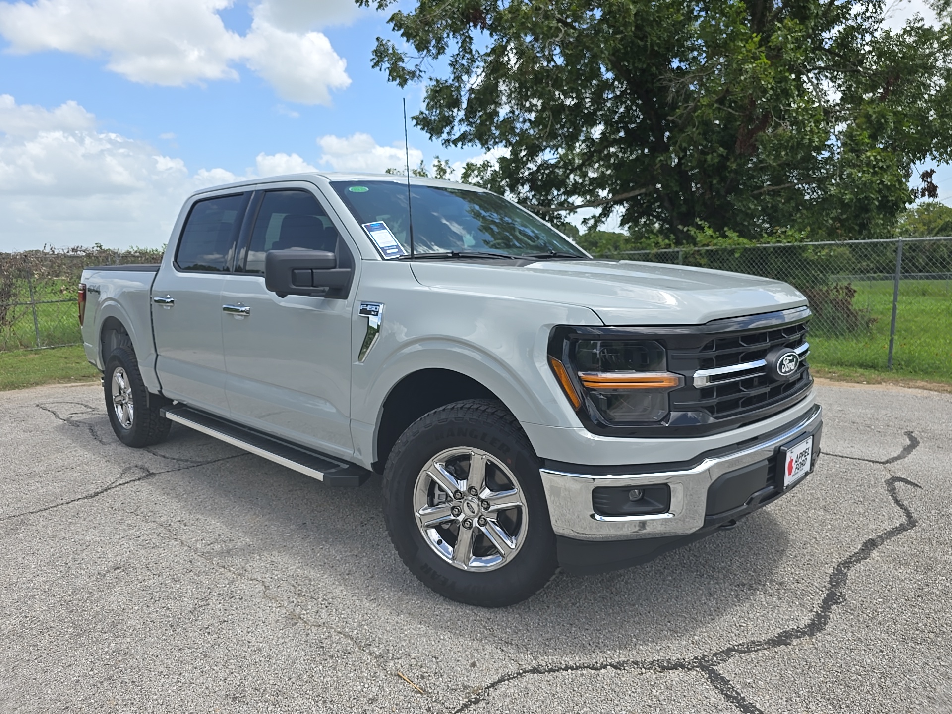 2024 Ford F-150 XLT 1