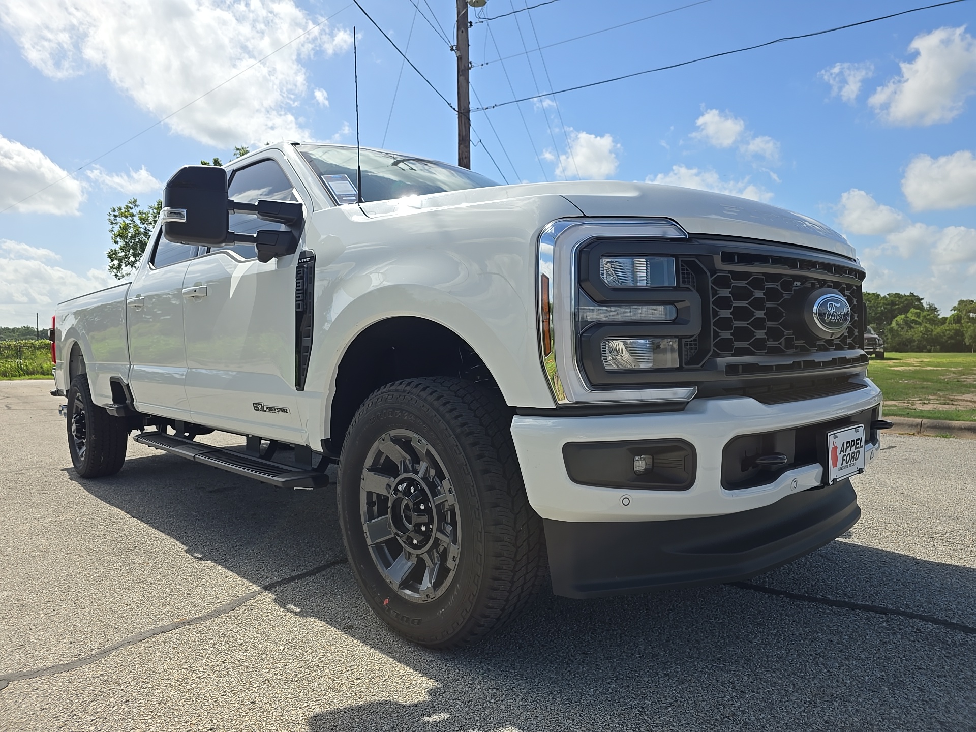 2024 Ford F-350 LARIAT 1