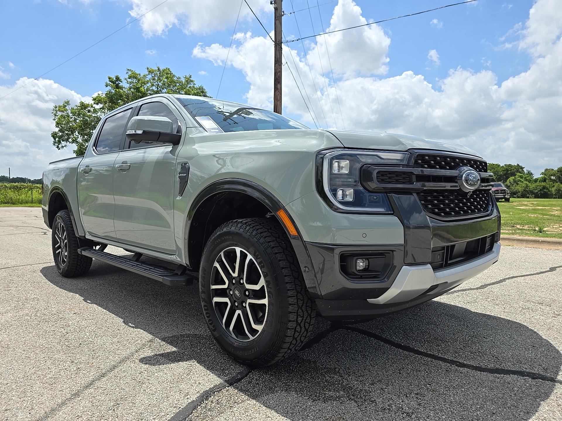 2024 Ford Ranger Lariat 1