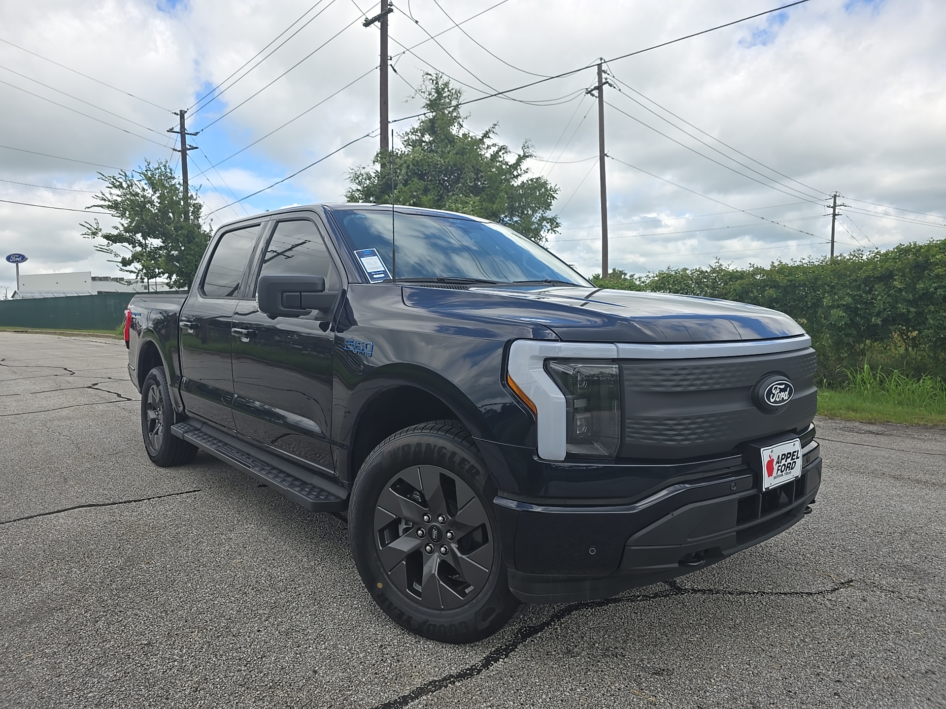 2024 Ford F-150 Flash 1