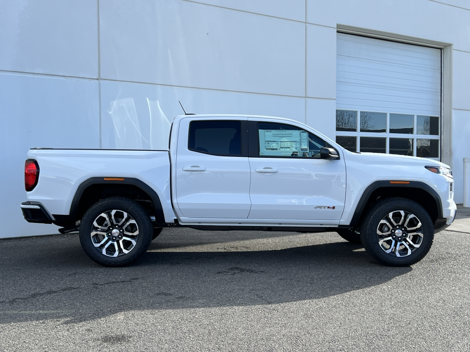 2024 GMC Canyon 4WD AT4 46