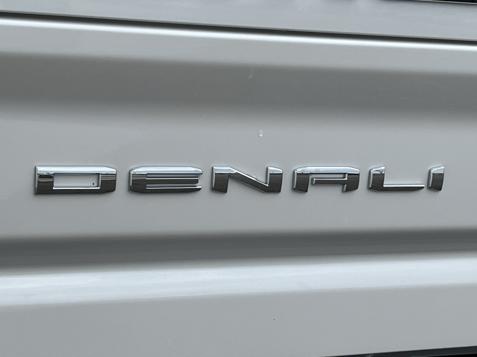 2024 GMC Sierra Denali 16