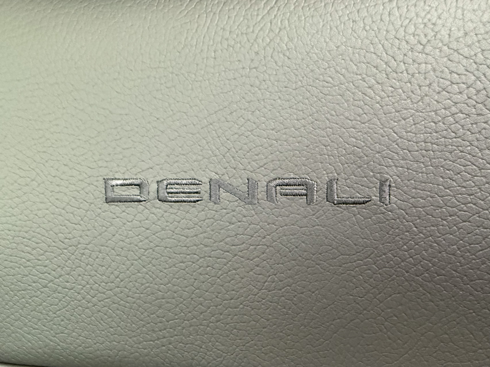 2024 GMC Sierra Denali 14