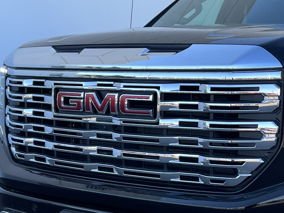 2024 GMC Sierra Denali 47