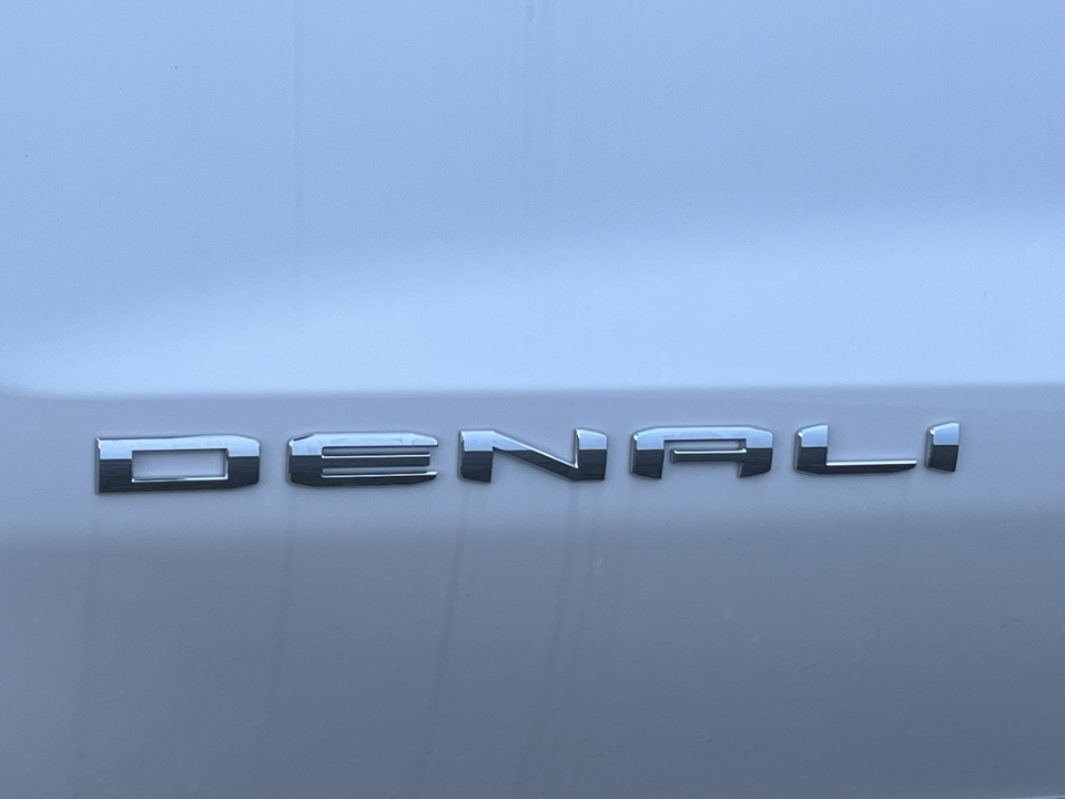 2024 GMC Sierra Denali 13