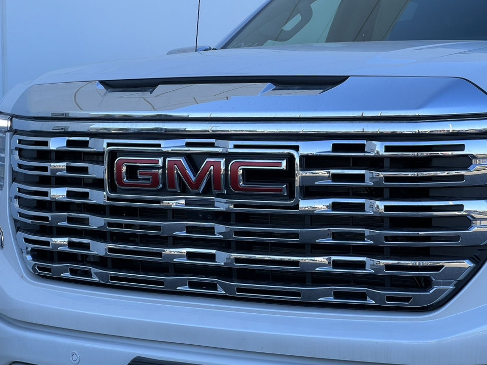 2024 GMC Sierra Denali 47