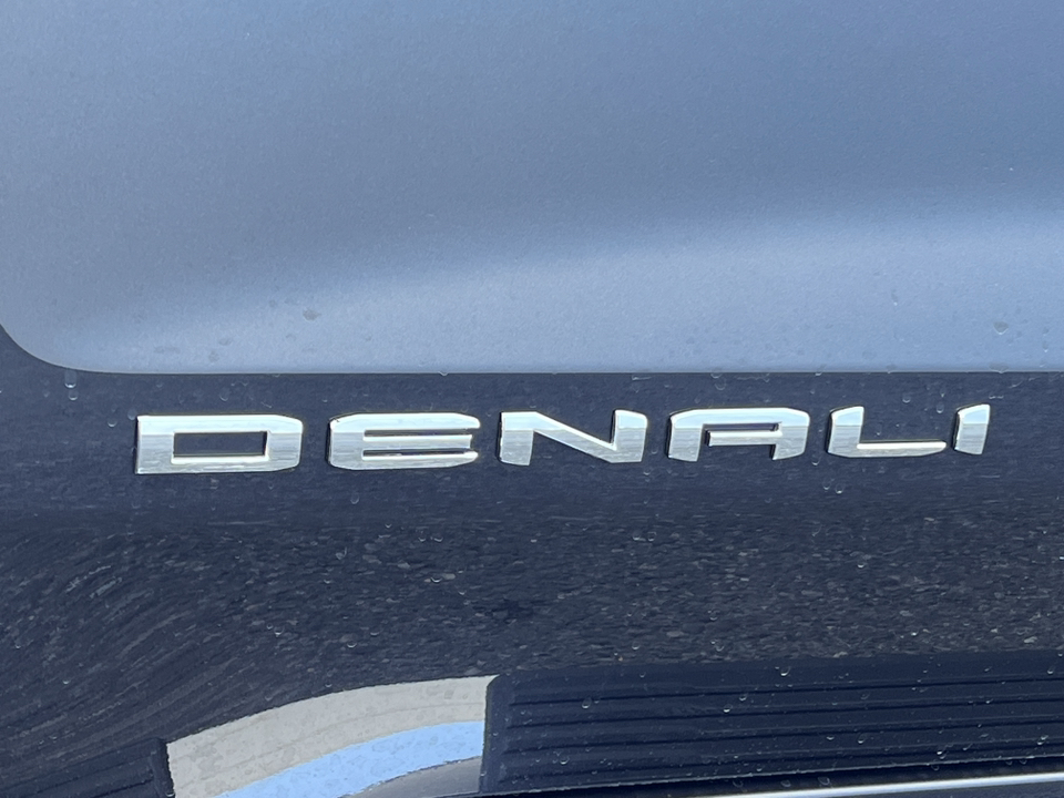 2024 GMC Sierra Denali 12